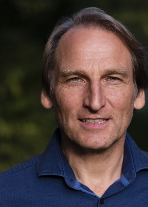 Götz Niko Klaus (D)